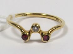 A Fine 18ct Gold Diamond & Ruby Ring