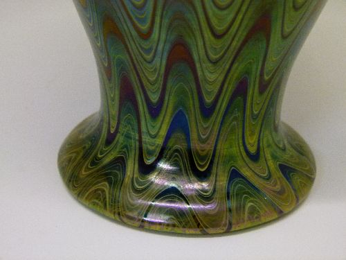 Iridescent glass baluster shaped vase having blue, green and yellow wavy decoration, 19.5cm high - Image 3 of 7