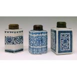 Three Chinese porcelain tea caddies, each having blue and white stylised foliate decoration, 12.