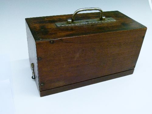 Early 20th Century mahogany cased barograph by T.B. Winter & Son of Newcastle, 28.5cm wide - Image 13 of 13