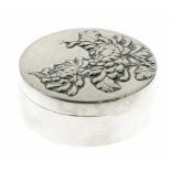 Chinese export silver cylindrical box and cover having embossed foliate decoration, makers Wang Hing