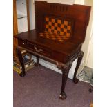 MAHOGANY REPRODUCTION GAMES TOP TABLE EST [£30- £60]