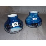 A PAIR OF DECORATIVE GLASS VASES 4 ins TALL EST [£10- £20]