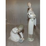 TWO LLADRO CHINA FIGURES ONE TALL GIRL WITH A LAMB & KNEELING CHILD EST [£20- £40]