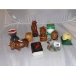 COLLECTION OF CERAMIC MINIATURES EST[£15-£30]