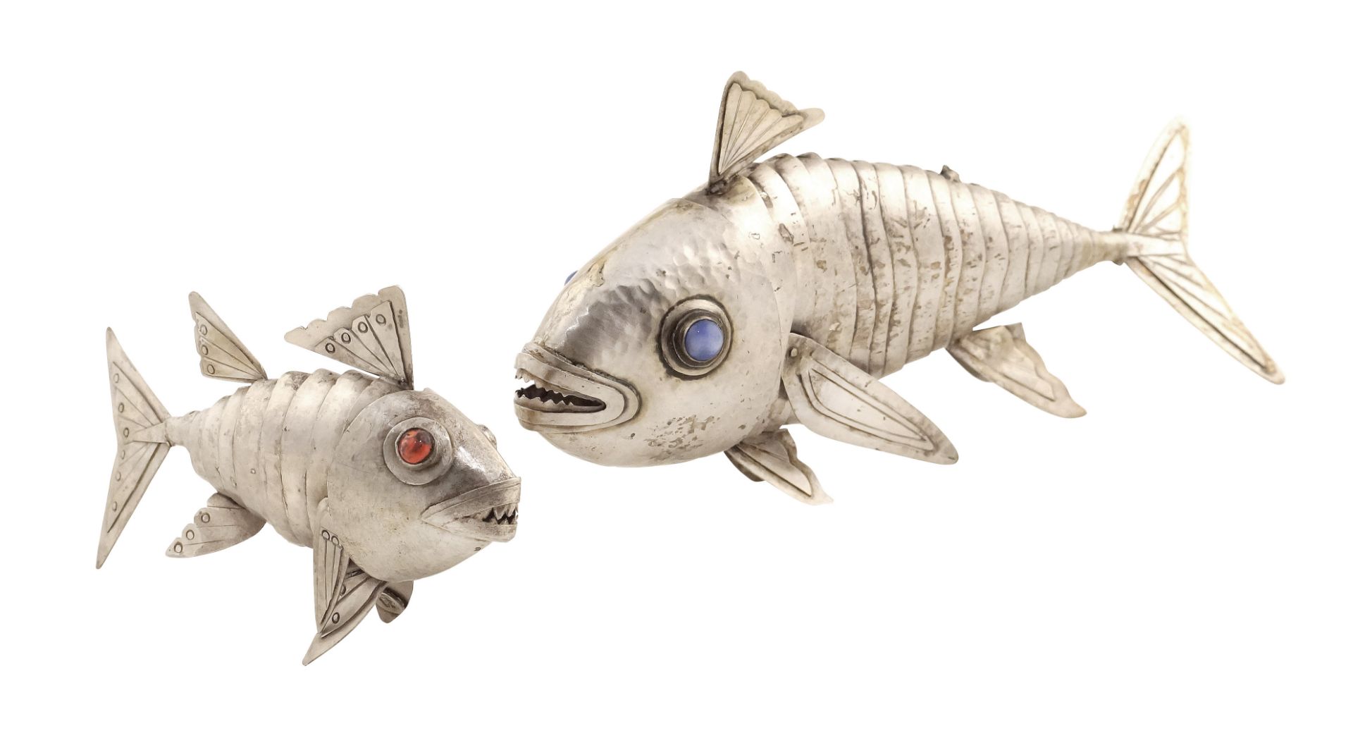 A pair of 925 silver fishes