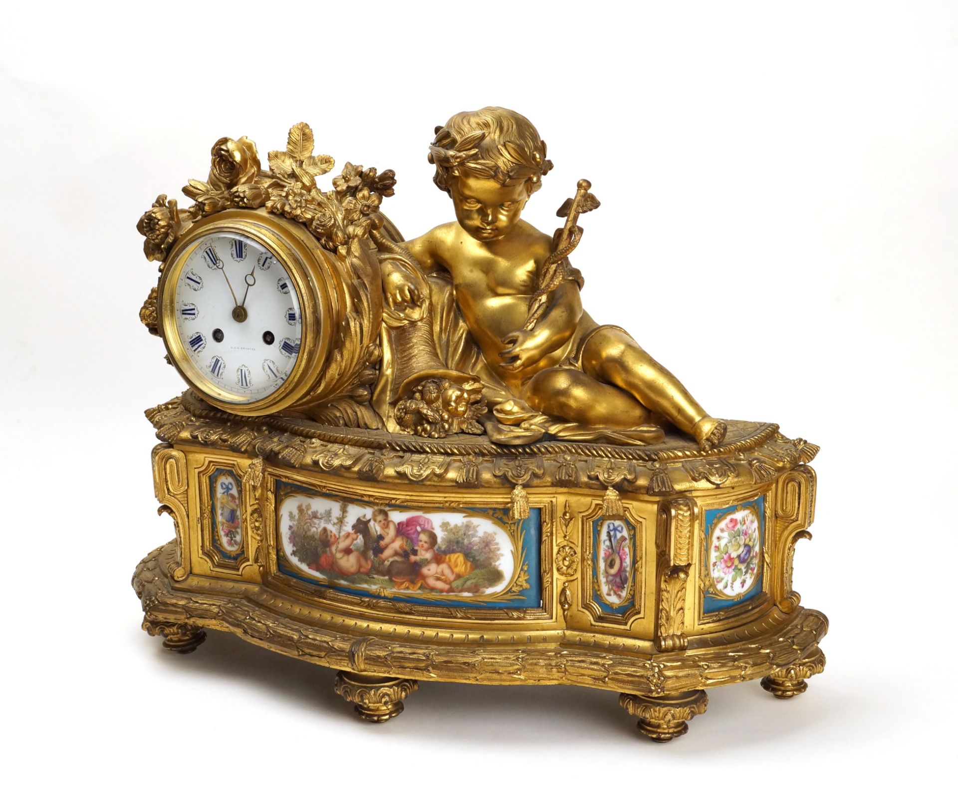 A Napoleon III gilt-bronze table clock - Bild 2 aus 3