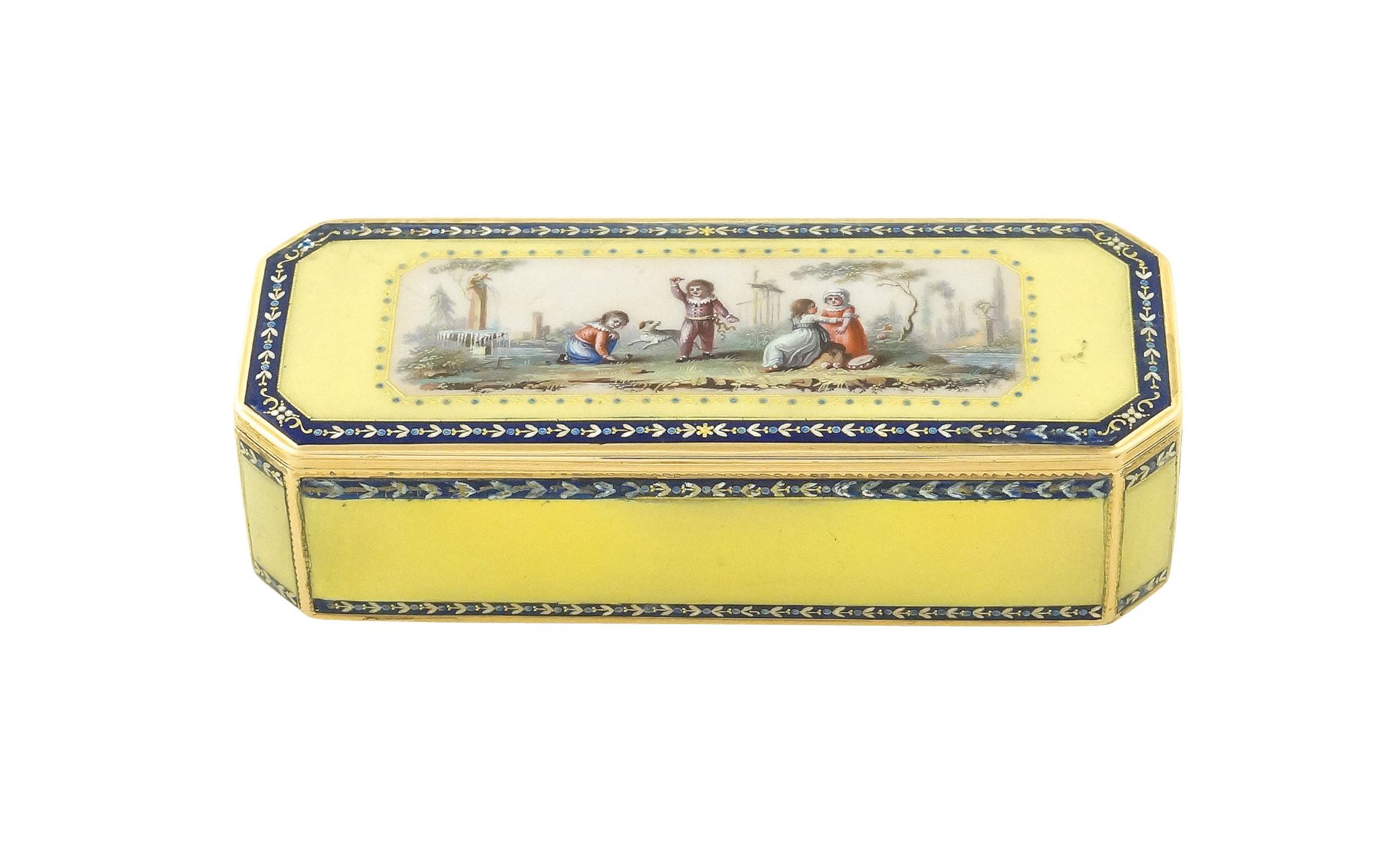 A French rose gold and enamel snuff box