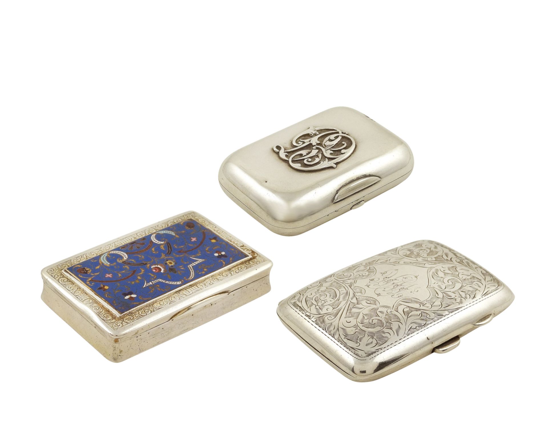 A lot of three different silver snuff boxes