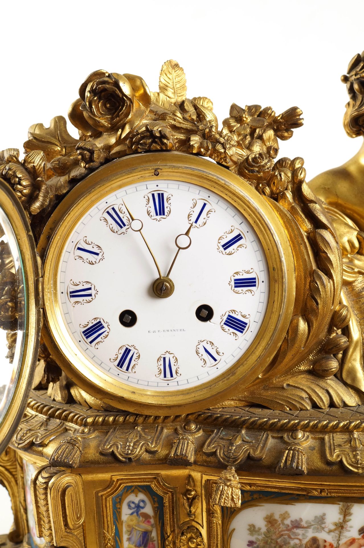 A Napoleon III gilt-bronze table clock - Bild 3 aus 3