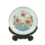 An Imari porcelain plate China, XVII century d. 25 cm.