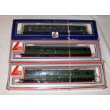 LIMA Class 117 and 121 DMU's - L205137/139 BR Green Class 117 2 Car DMU # W5134042 (Excellent in