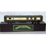 GOLDEN AGE MODELS 00 Brass Brown and Cream 1928 Pullman Car 'Diamond/ Daffodil Bar' with plated