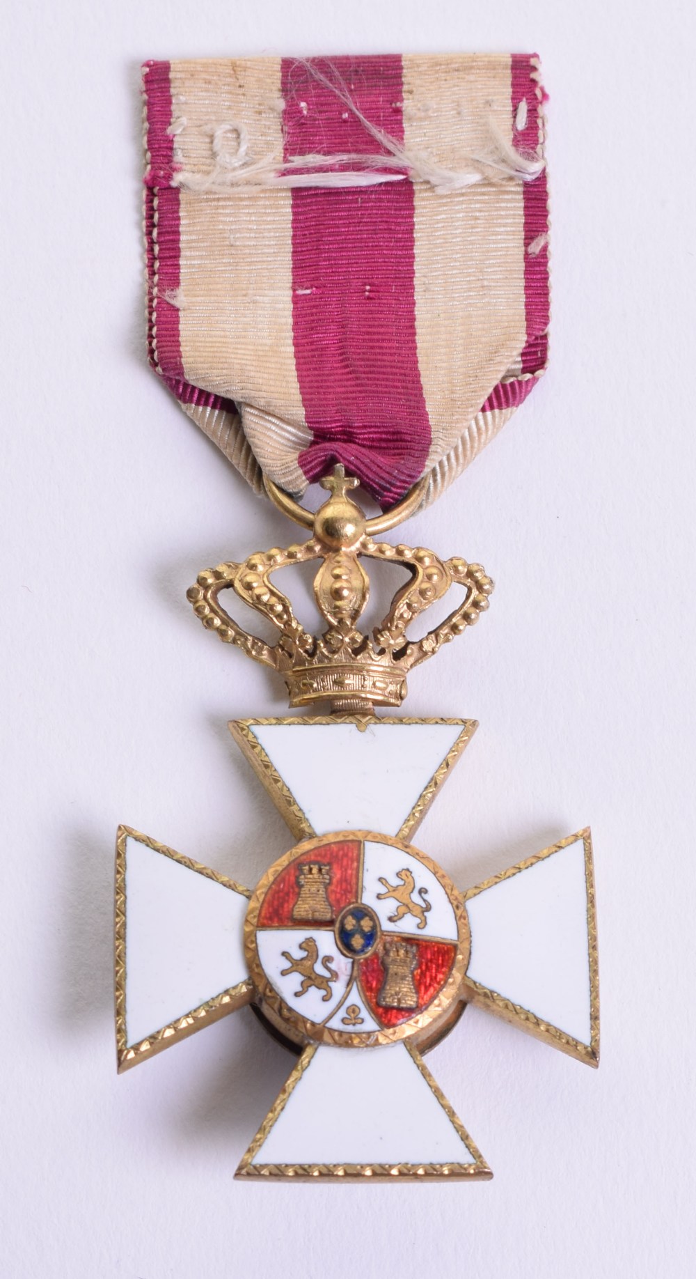 Spanish Royal Military Order of Saint Hermenegildo, with perfect undamaged enamel to the obverse and - Image 2 of 2