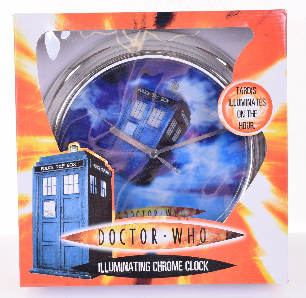 Wesco Doctor Who Illuminating Chrome Clock ‘Tardis Illuminates On The Hour’ in mint boxed