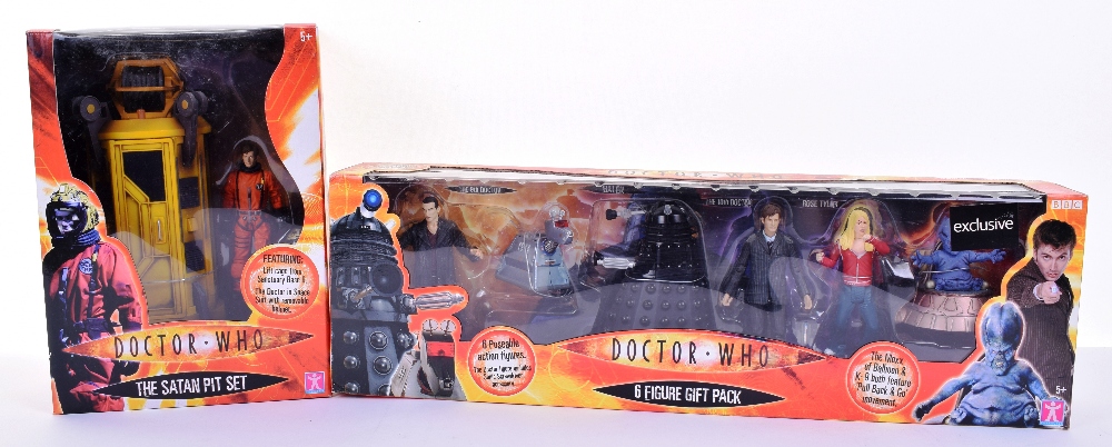 Scarce Character Exclusive Woolworths Doctor Who 6 figure gift pack, The Moxx of Balhoon, K-9, The