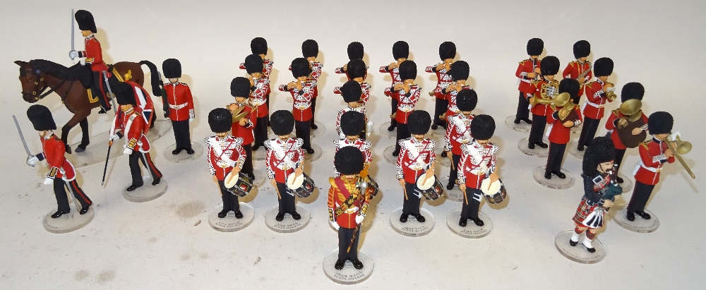 Corgi Icon Scots Guards Models 75mm scale matt finish, nineteen piece Drum and Fife Band, with eight