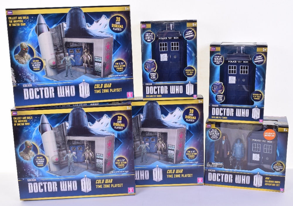 Character BBC Doctor Who Hide Caliburn House Adventure set,3 x Collect and build Cold war Time