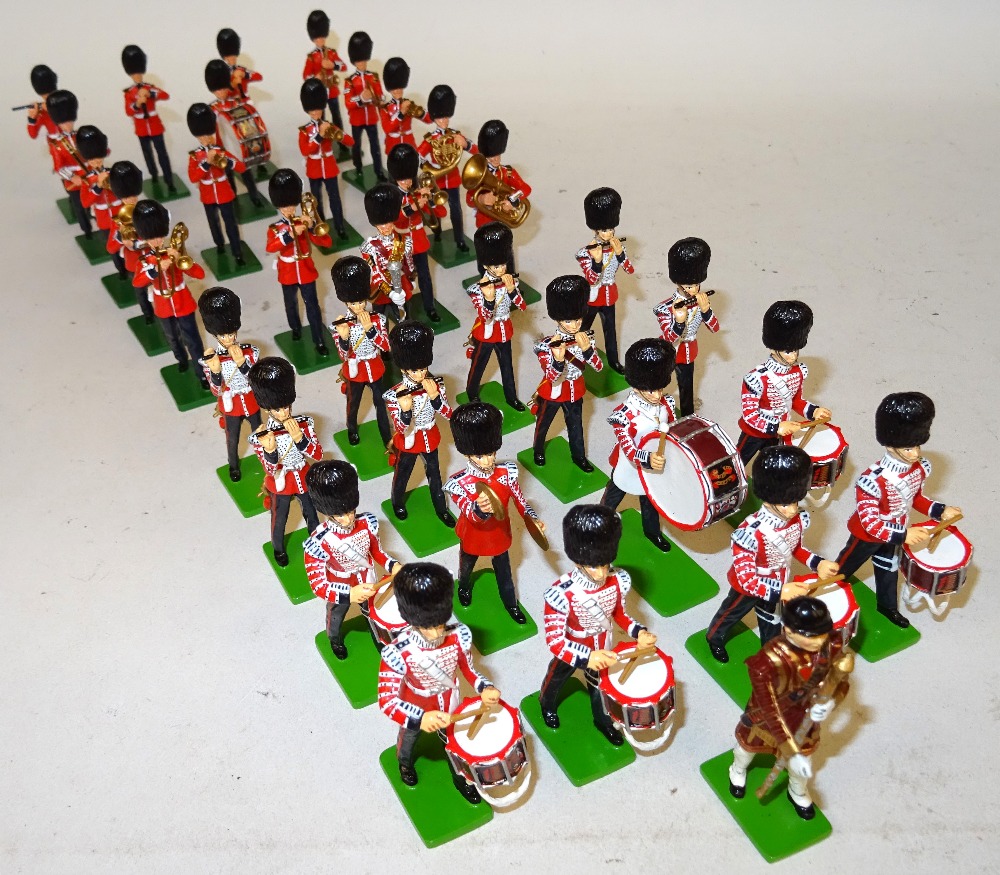 Britains Limited Editions Grenadier Guards sets 43508 Military Band (limited to 500 sets exclusively - Image 3 of 4