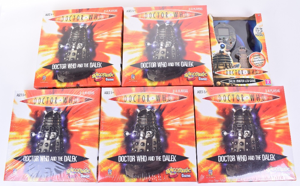 Five Doctor Who and The Dalek Spiromatic games, plus Dalek Hunter LCD game all in mint boxed