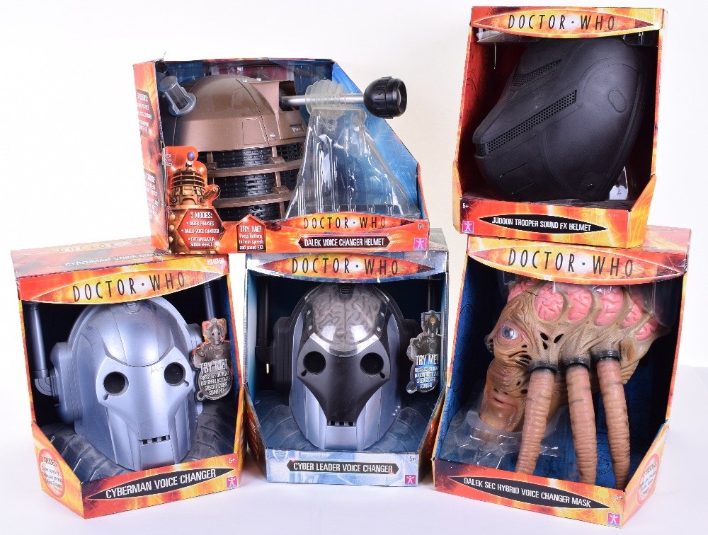 Five Boxed Doctor Who Voice Changer Helmets/Masks, Dalek Voice Changer Helmet, Cyberman Voice