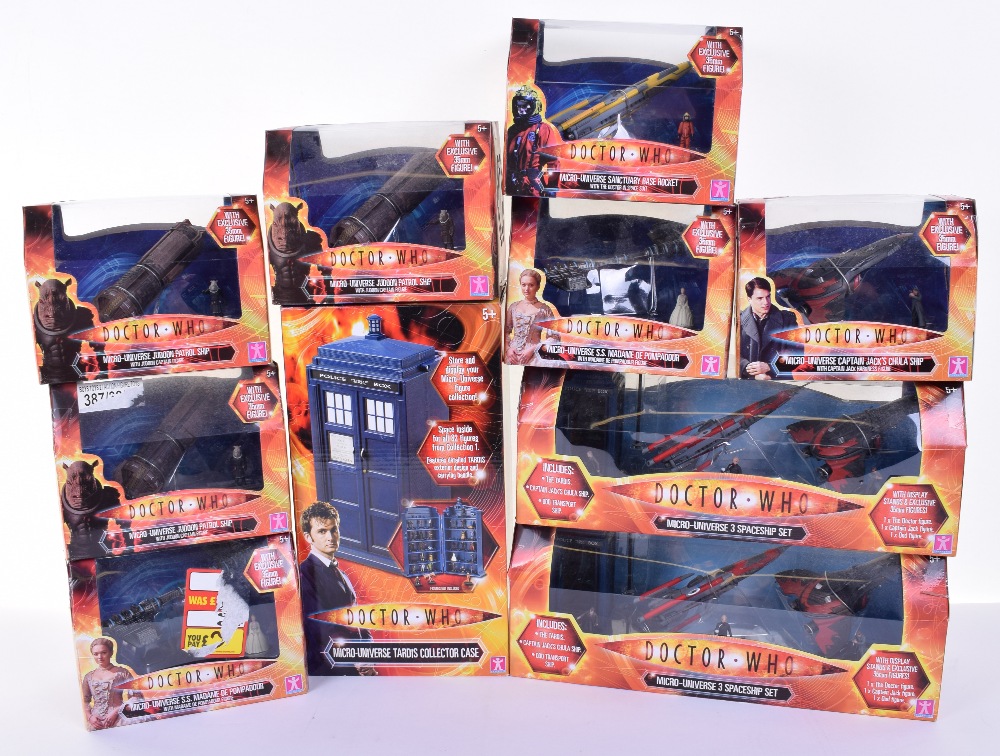 Character BBC Doctor Who Micro Universe Collectors Case and Ships & Figure Sets, boxed Tardis