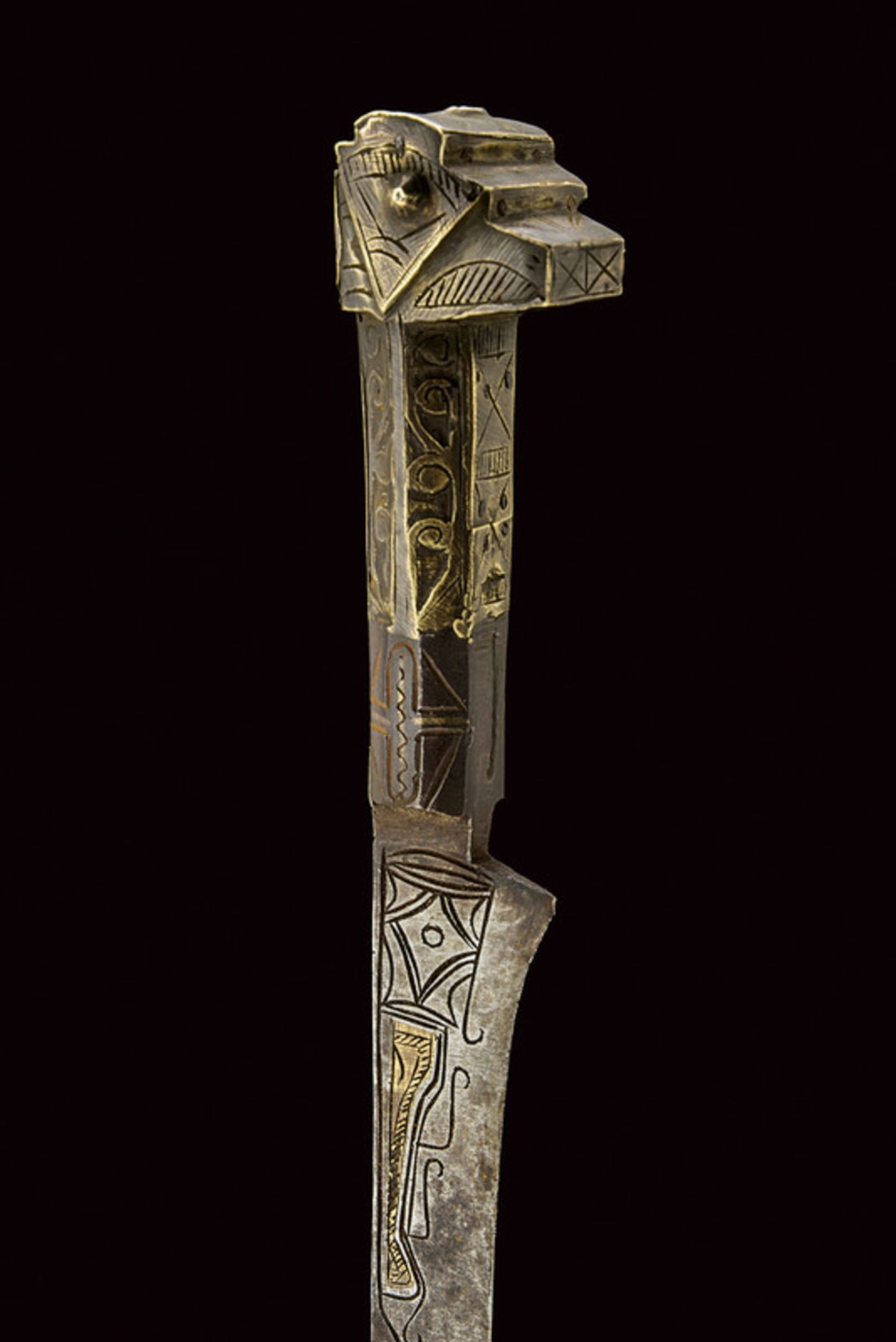 A sword (Flyssa) - Image 2 of 3