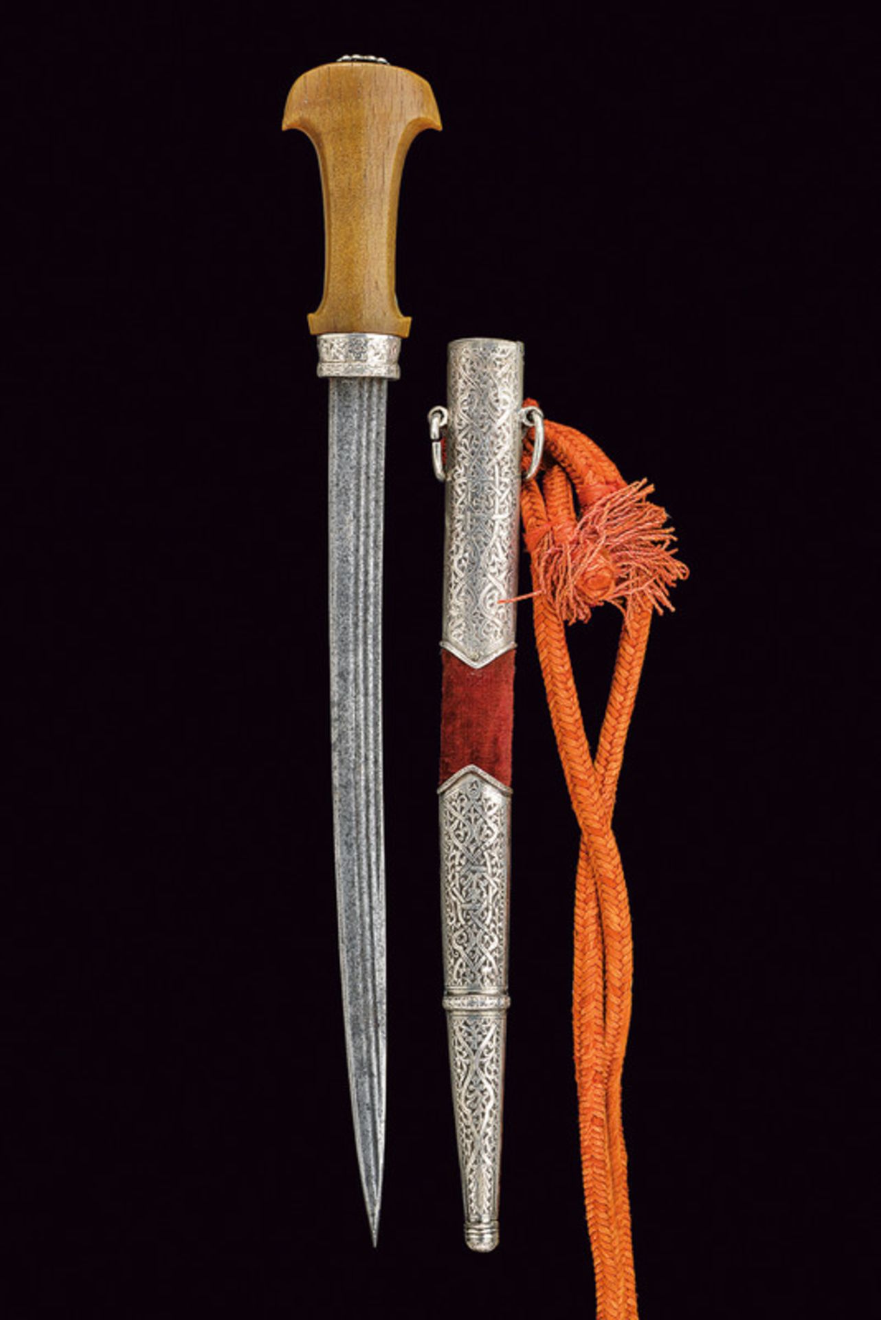 A fine silver mounted koummiya dagger - Image 7 of 7