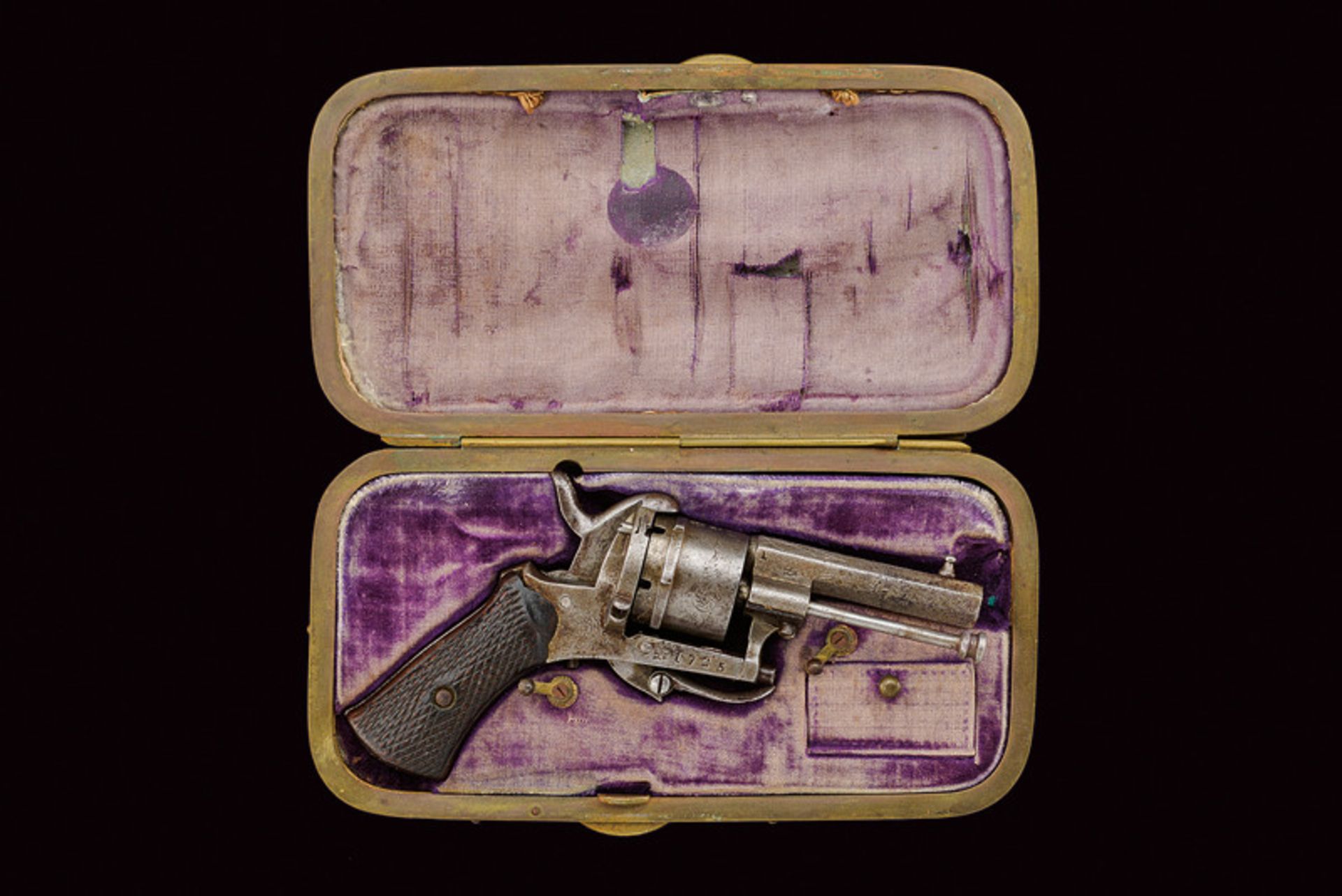 A cased pin fire revolver - Bild 6 aus 6