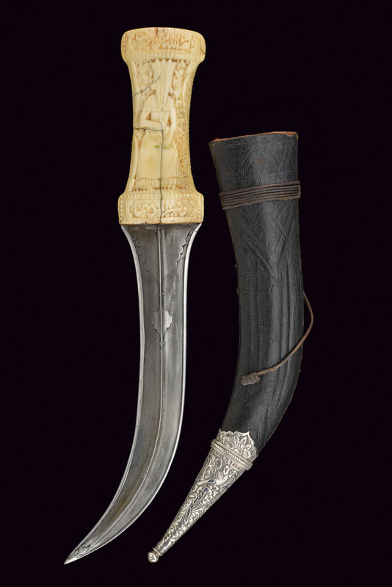 A kandshar (dagger)
