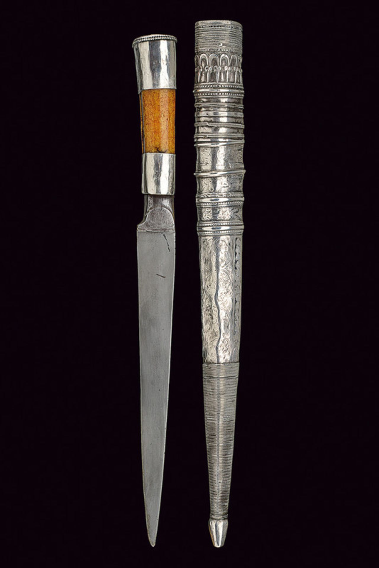 A kard (dagger) - Image 7 of 7