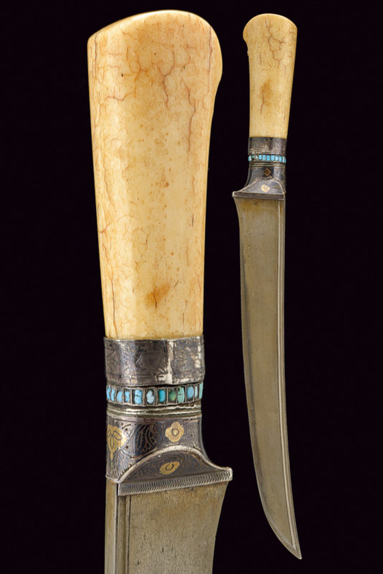 A fine Bukhara knife