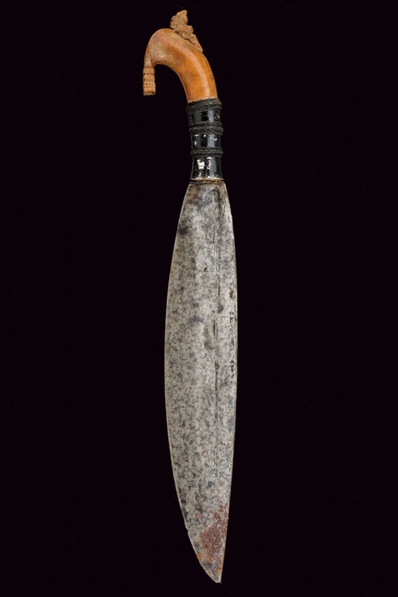 A barong dating: 19th Century provenance: The Philippines Leaf-shaped, single-edged blade; wooden - Image 3 of 3