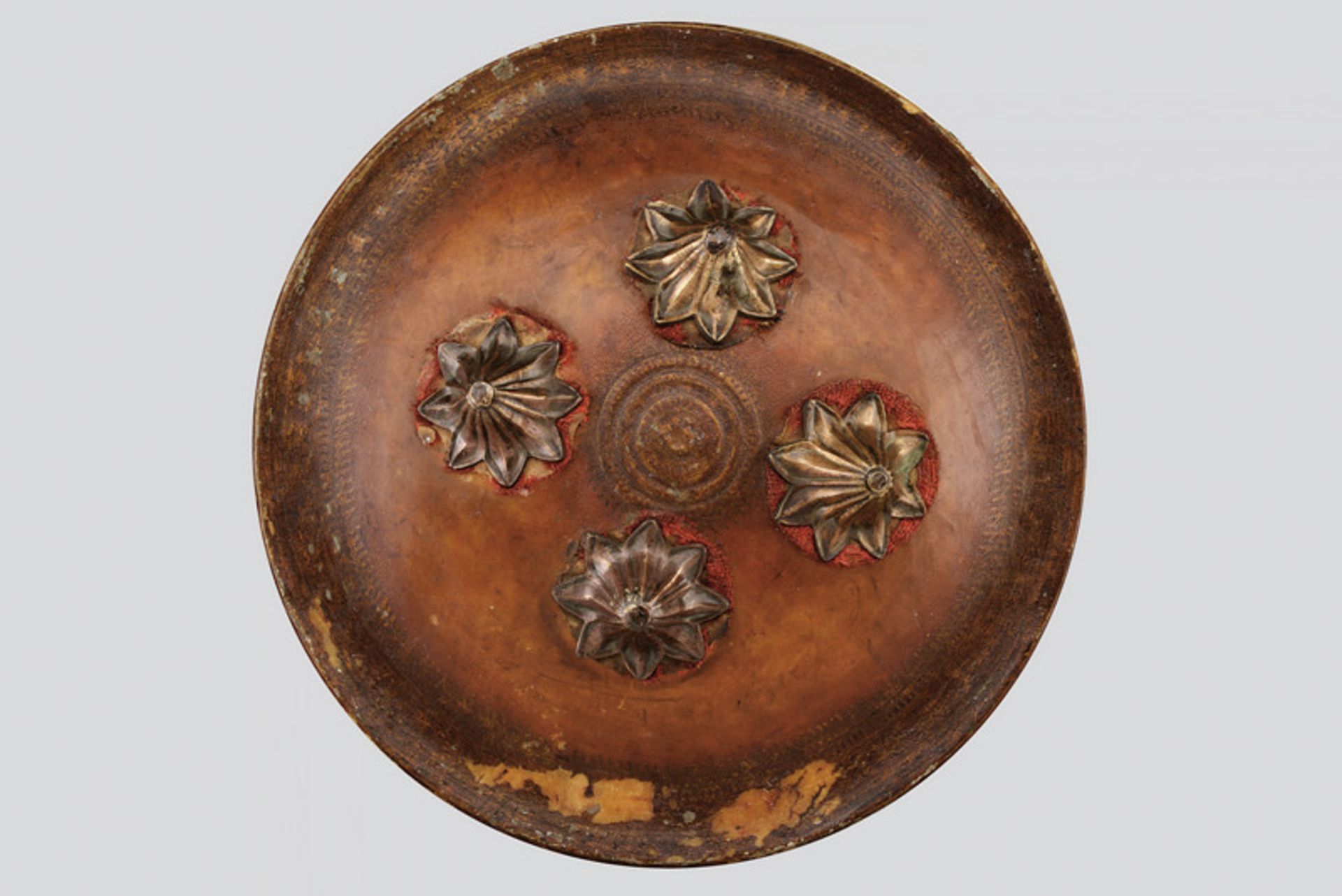 A small dahl dating: first quarter of the 19th Century provenance: India Of round, convex shape; - Image 3 of 3