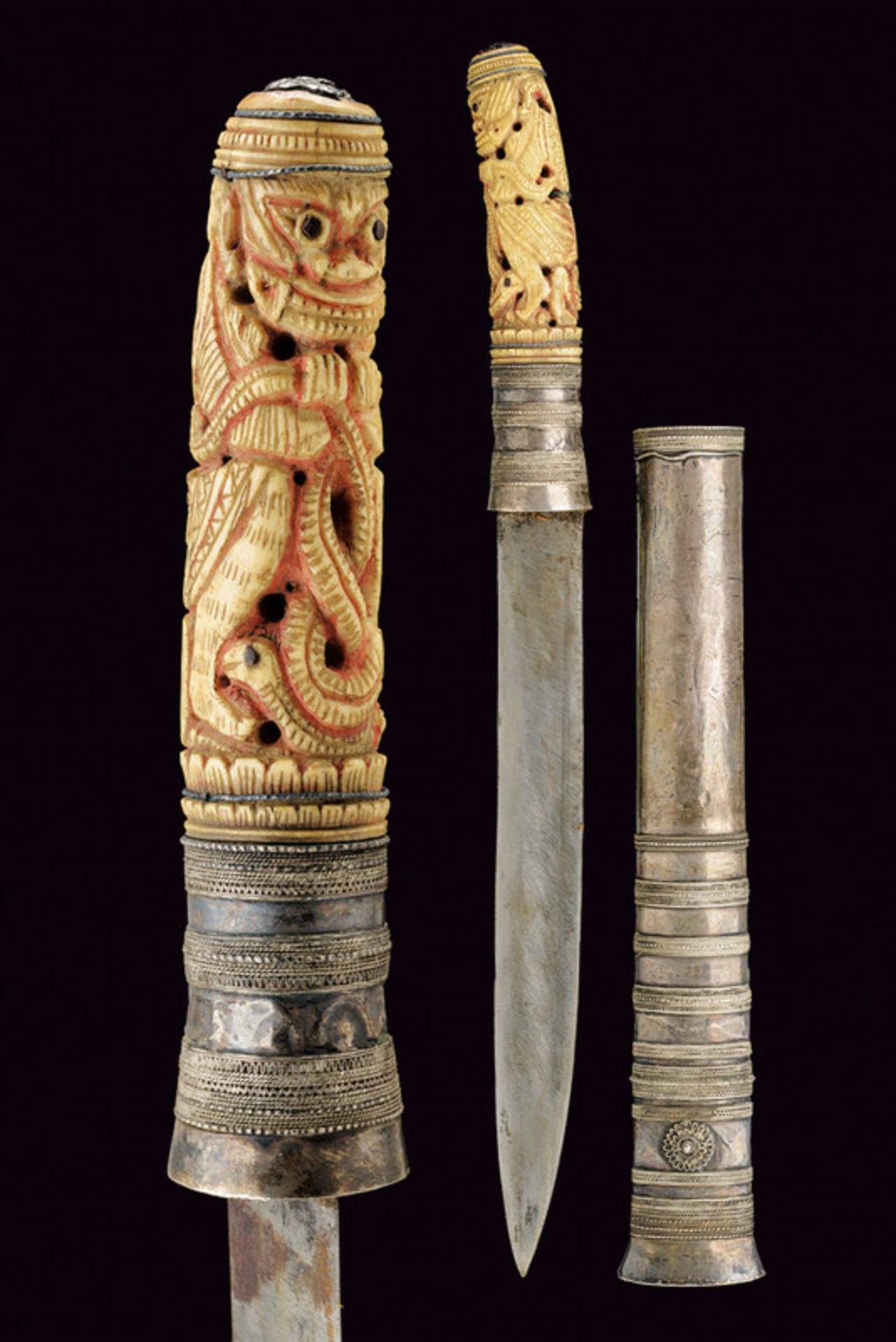 A dha (knife), dating: late 19th Century, provenance: Burma, dating: late 19th Century,