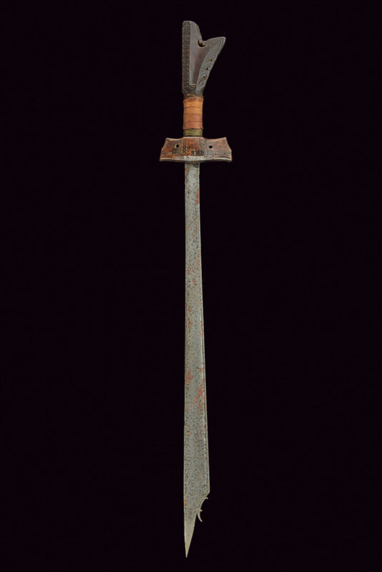 A sword, dating: 19th Century, provenance: Indonesia, dating: 19th Century, provenance: Indonesia, - Image 4 of 4