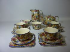 1930s Royal Winton 'Marguerite' 16 piece tea set comprising tea pot, water jug, sugar bowl, creamer,