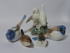 Royal Copenhagen dove group and mouse,