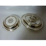 Walker & Hall silver-plated vegetable dish and cover,