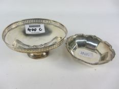 Two small hallmarked silver dishes approx 3oz