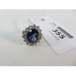 Blue stone cluster white gold ring hallmarked 9ct