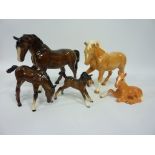 Beswick palomino horse and foal,