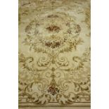 Large cream ground rug carpet, 375cm x 272cm Condition Report In very good,