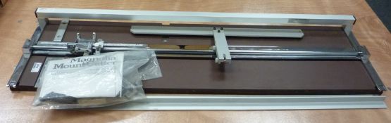 Magnolia picture framers mount cutter