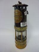 Hailwood & Ackroyd 'Hailwoods Improved' miner's safety lamp H26cm