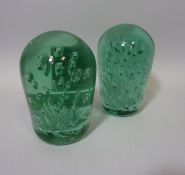 Pair Victorian green glass dumps with internal raindrop pattern H9.