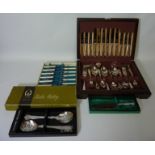 Canteen of silver-plated cutlery in presentation case, additional cake slice,