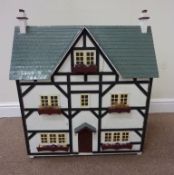 Dolls house H75cm