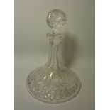 Cut crystal ships decanter H26cm Condition Report <a href='//www.davidduggleby.