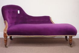 Victorian carved walnut shaped back chaise longue, serpentine seat,